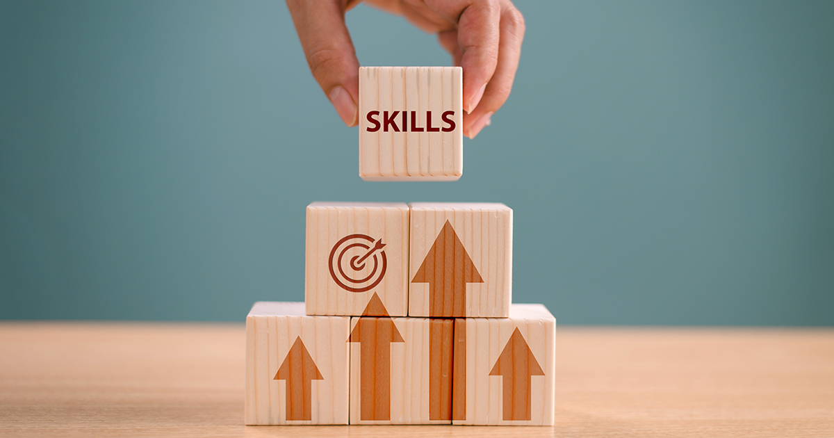 BEST TRAINING AND DEVELOPMENT COURSES intelligence overview